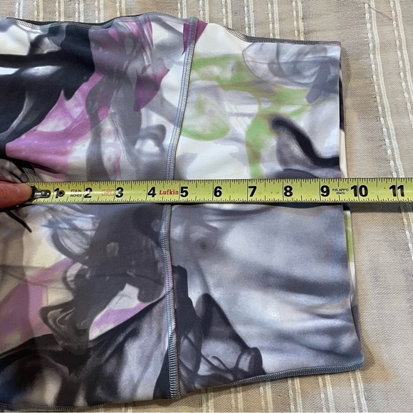 Lululemon Align High Rise Crop Leggings Unicorn Throwback White Multi 2 W6CJWS - Picture 10 of 11